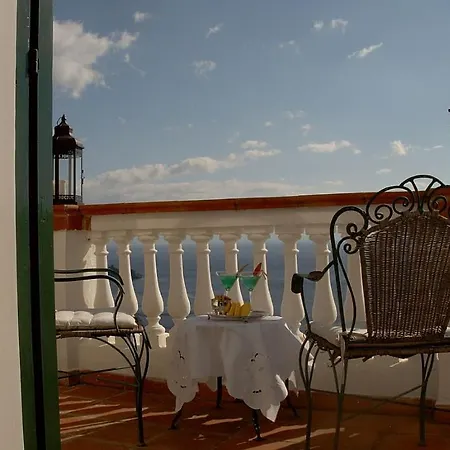 Sleeps 4 Air Con Wifi Praiano