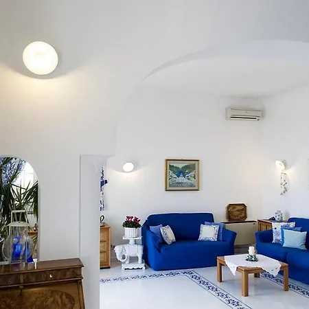 Villa Sleeps 4 Air Con Wifi Praiano