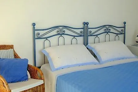 Villa Sleeps 4 Air Con Wifi *
